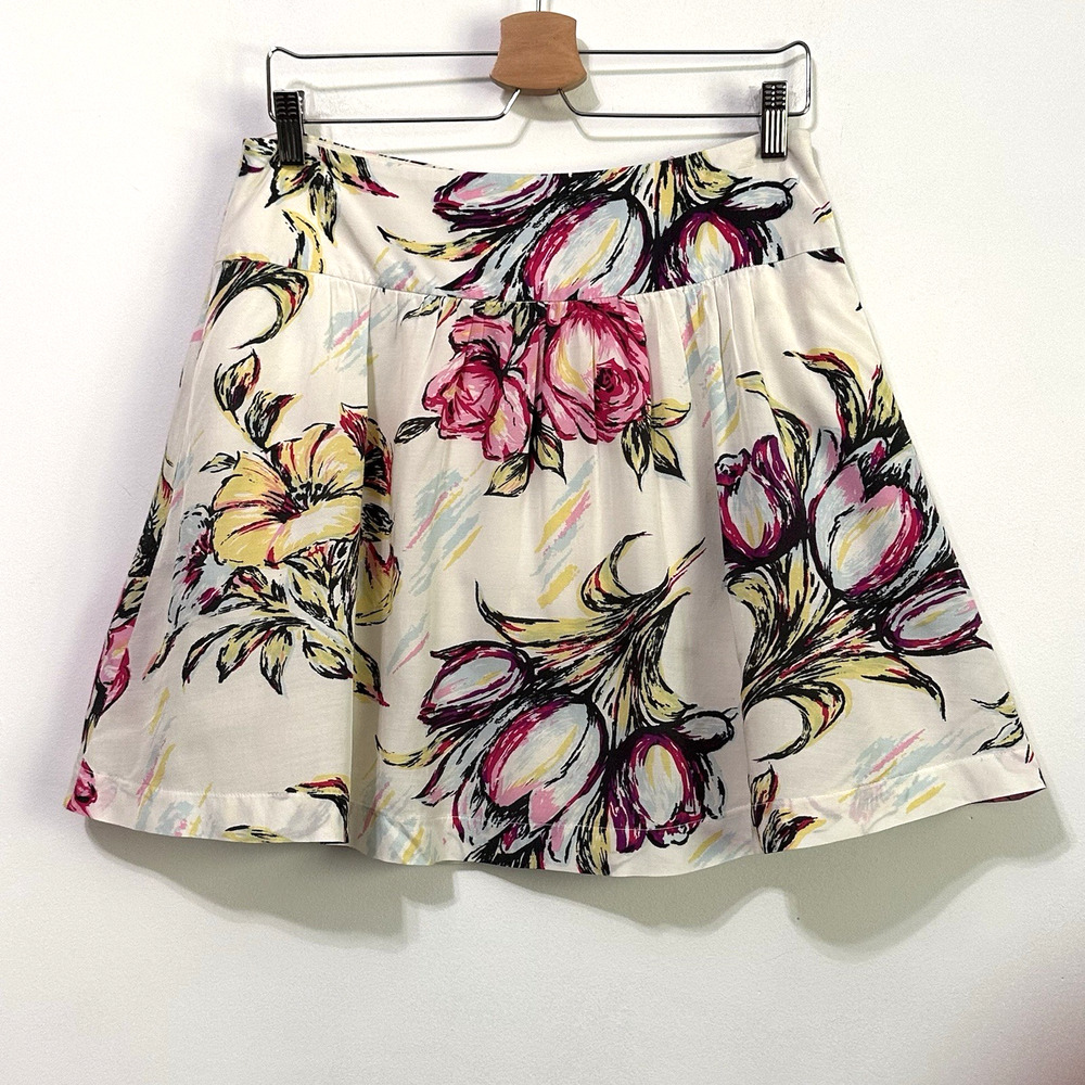 CAbi Skirt 4 Afternoon In The Garden A Line #469 Short Lined Floral Summer Party